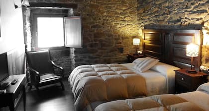 Hostal de Montaña La Aldeya