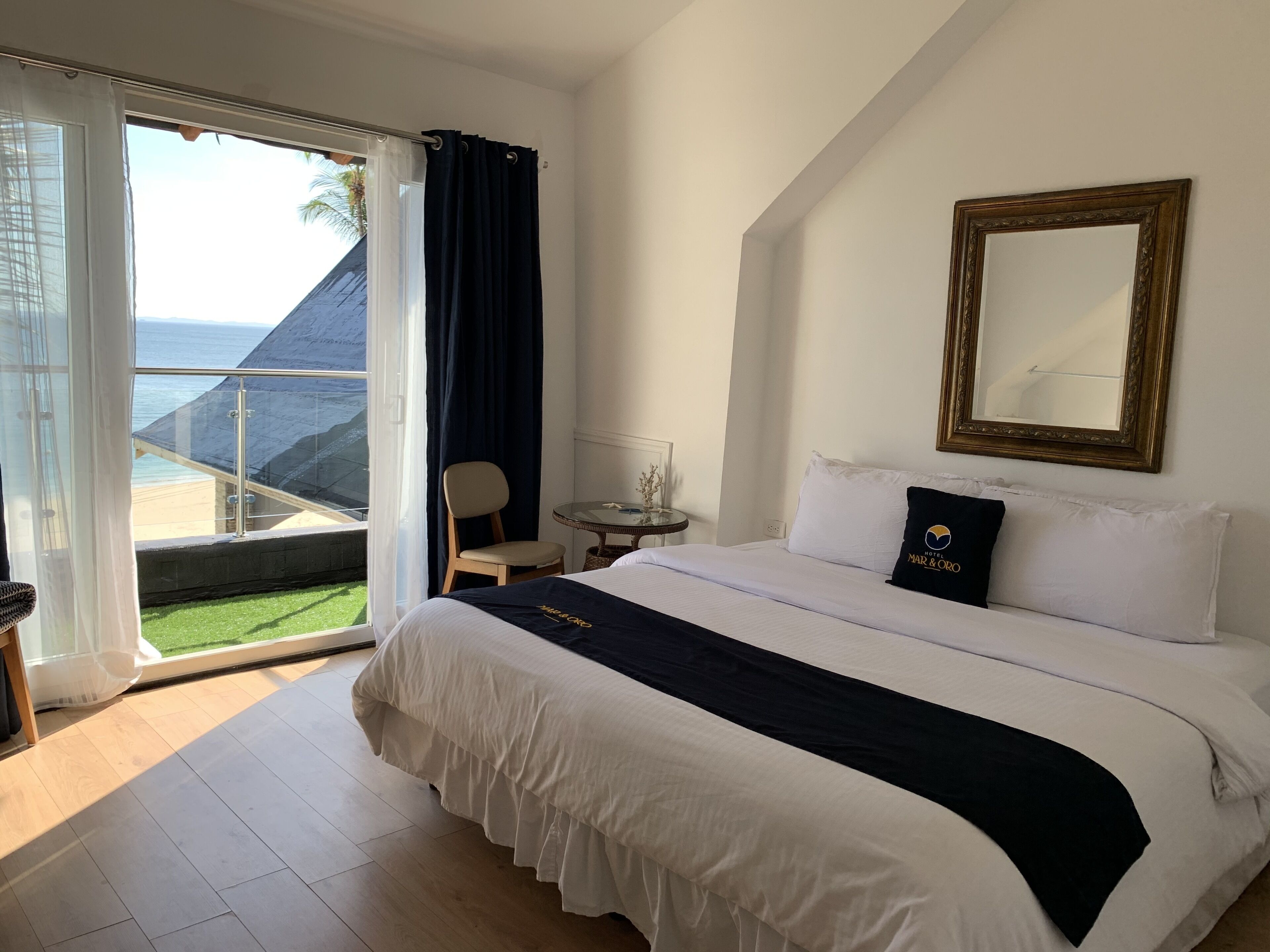 room with balcony, ocean view | in-room safe, iron/ironing board, free wifi, bed sheets