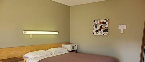 7 soveværelser, premium-sengetøj, skrivebord, strygejern/strygebræt