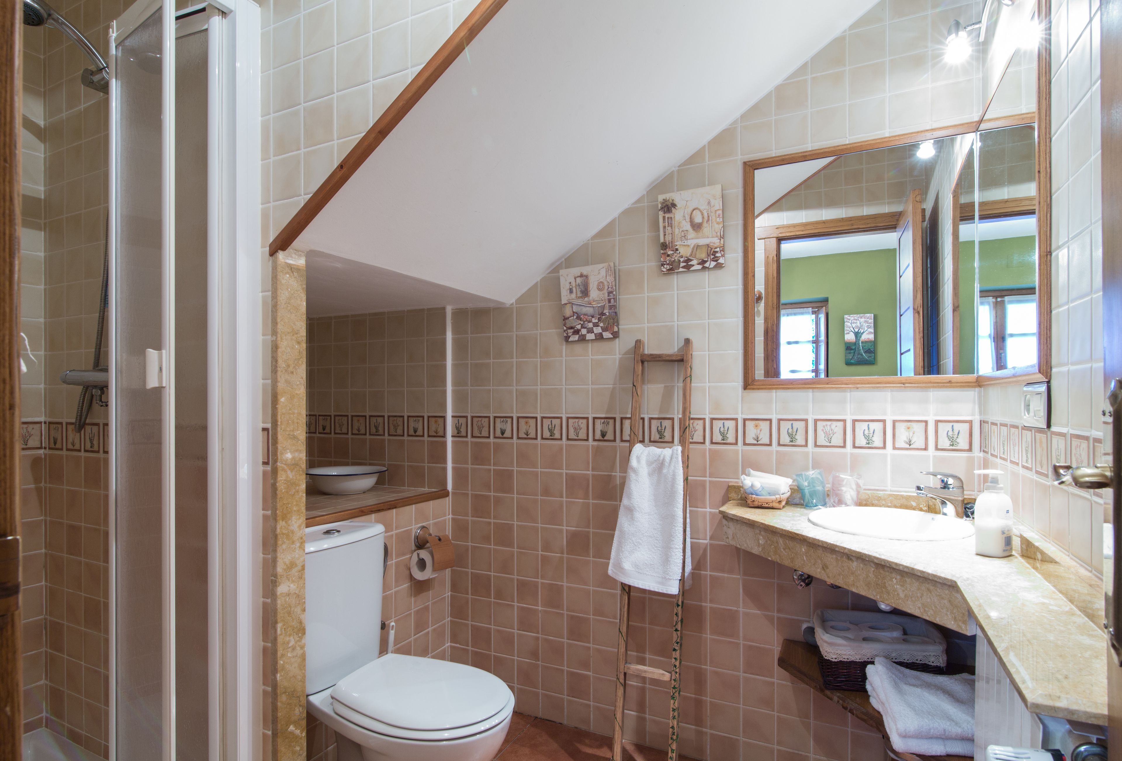 Photo - Habitaciones - La Pumarada de Limés I