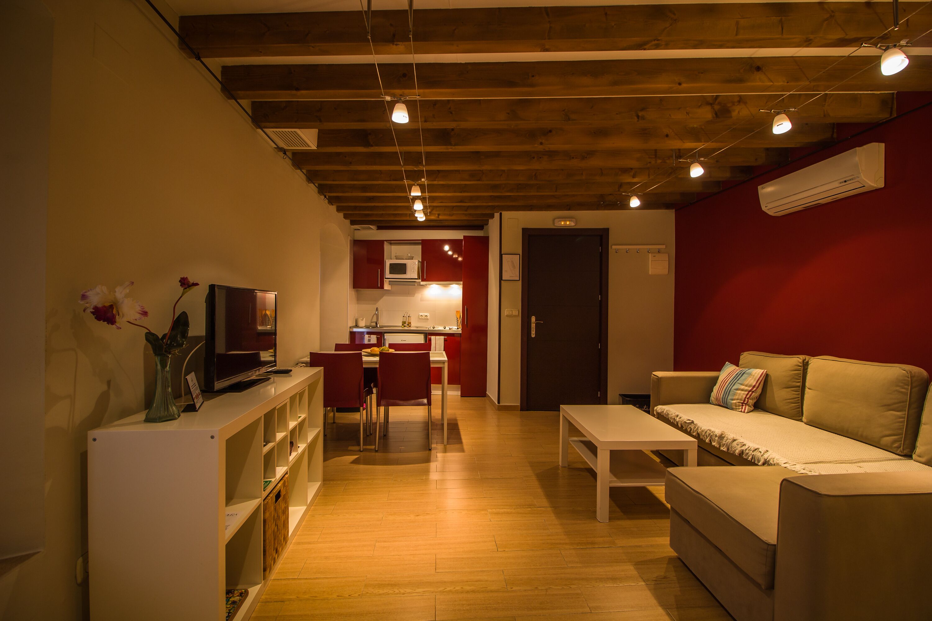 Studio | Literie de qualité supérieure, bureau, Wi-Fi gratuit, draps fournis