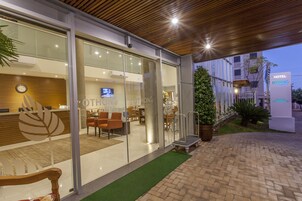 Entrada de la propiedad