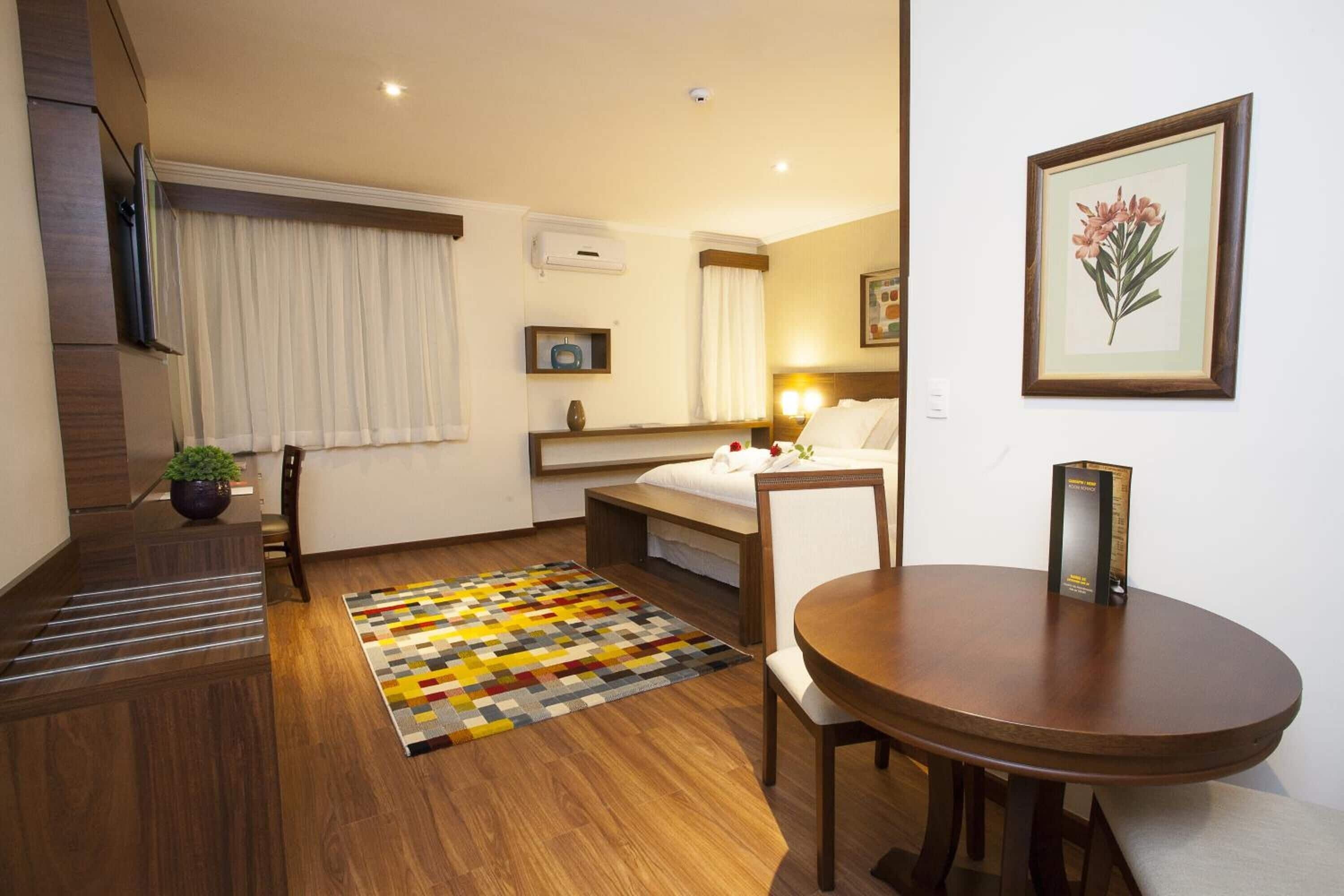 in-room safe, desk, free wifi, bed sheets