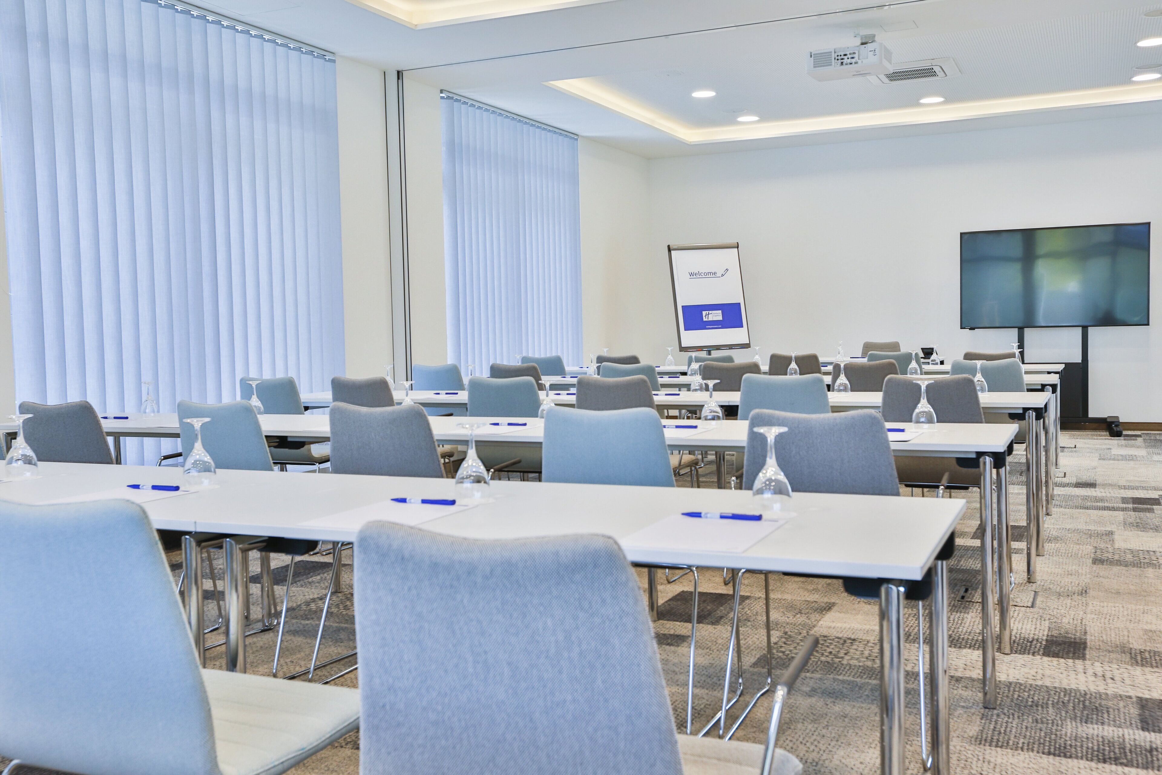 Photo - Holiday Inn Express Karlsruhe - City Park by IHG