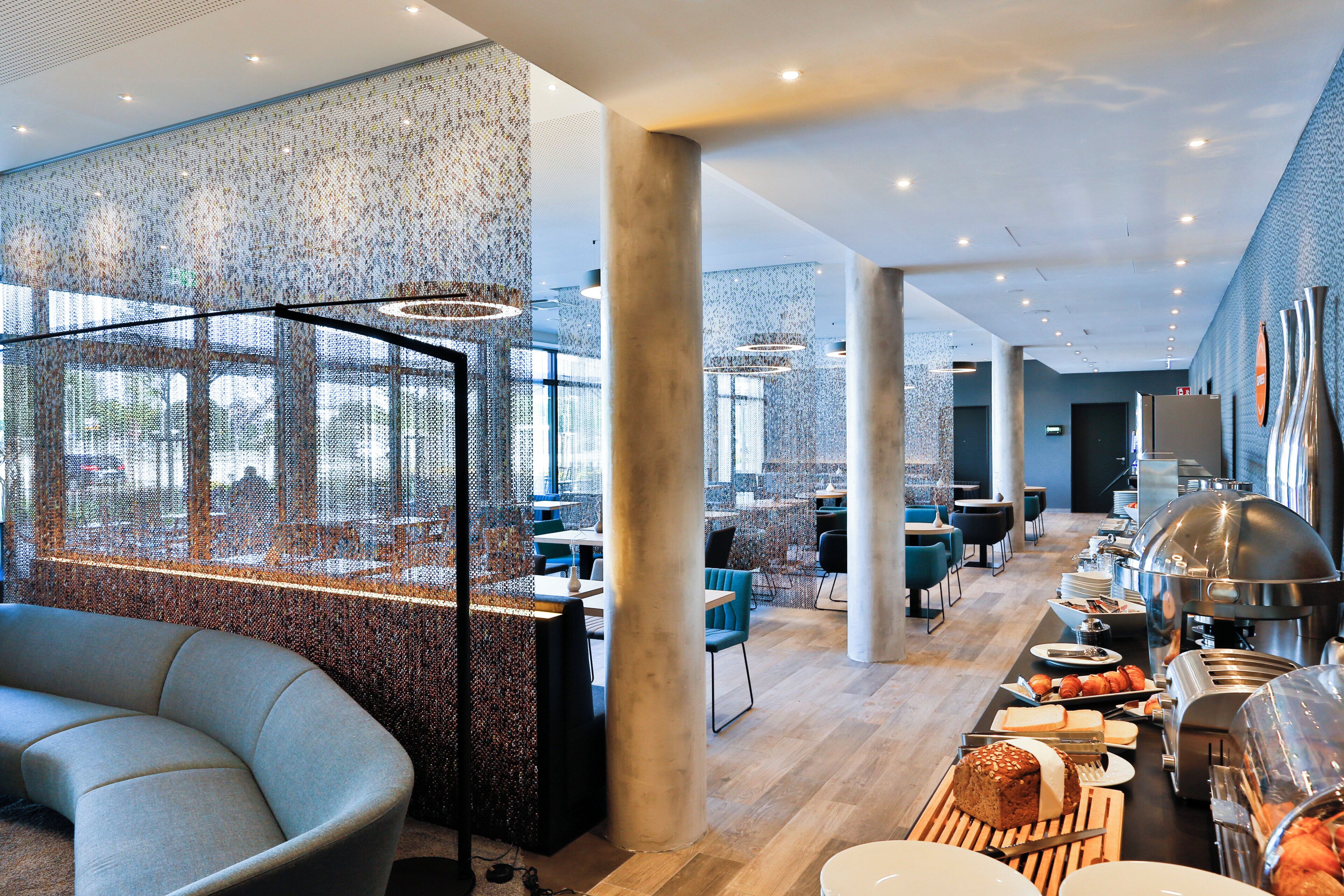 Photo - Holiday Inn Express Karlsruhe - City Park by IHG