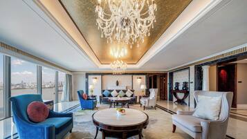 Presidential Suite, 1 King Bed | Premium bedding, minibar, in-room safe, desk