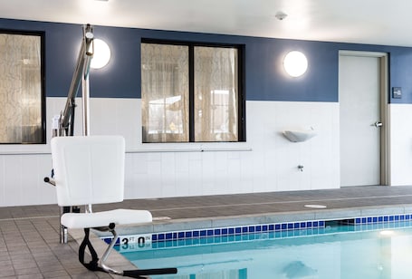 Una piscina techada
