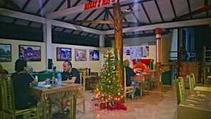 Interior entrance - Sigiri Holiday Inn (Inamaluwa)
