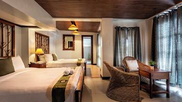 1 Schlafzimmer, hochwertige Bettwaren, Betten mit Memory-Foam-Matratzen