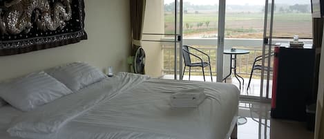 Studio | Desk, rollaway beds, free WiFi, wheelchair access