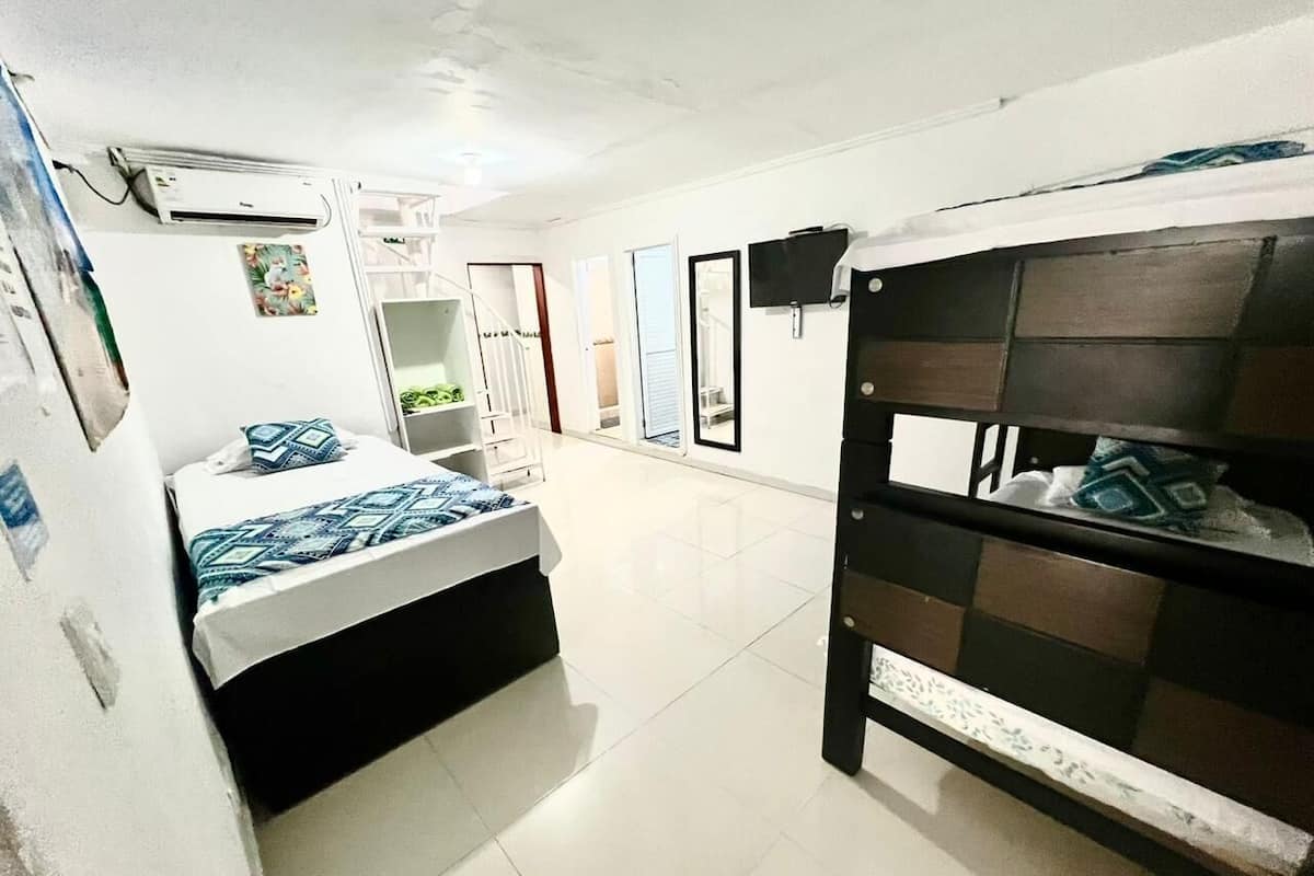 1 bedroom, rollaway beds, free WiFi