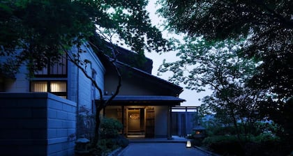Yuzuya Ryokan Kanazawa Ryokusone