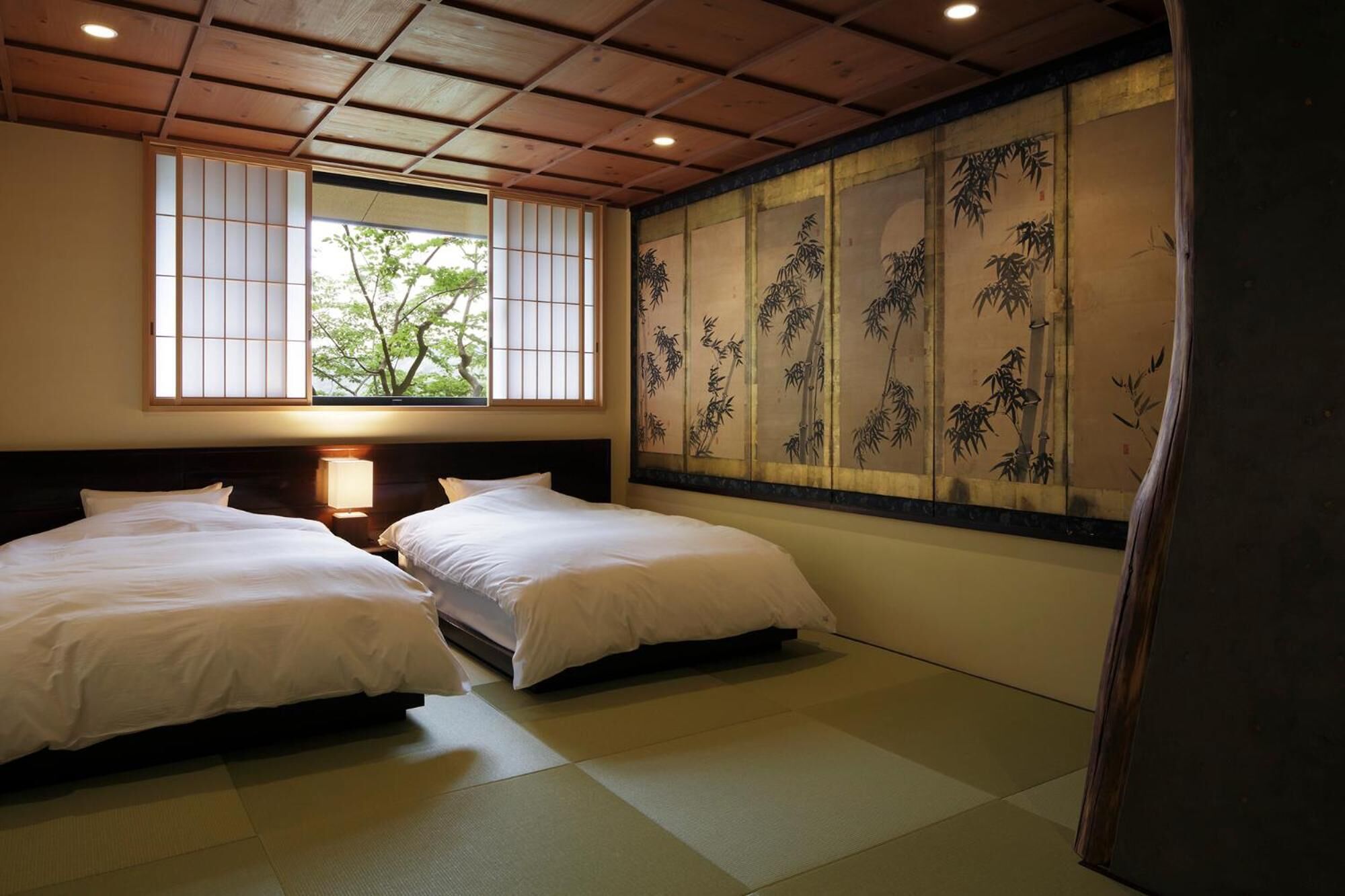 Tallelokero huoneessa, yksilöllisesti sisustettu, ilmainen Wi-Fi