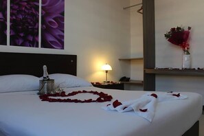 Single Room | Premium bedding, in-room safe, desk, iron/ironing board - Nogal Hotel (La Ceja)