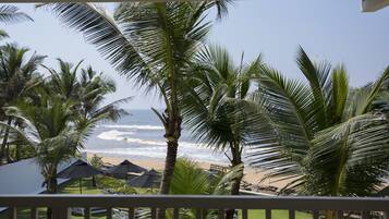 Pemandangan dari properti