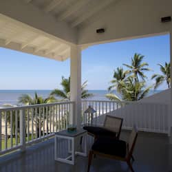 Suite panoramica, 1 letto king, balcone, vista mare | Vista dalla camera
