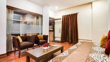 Suite | Skrivebord, lydisolering, gratis Wi-Fi, sengetøj