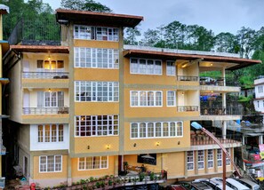 Front of property - Summit Newa Regency (Geyzing)