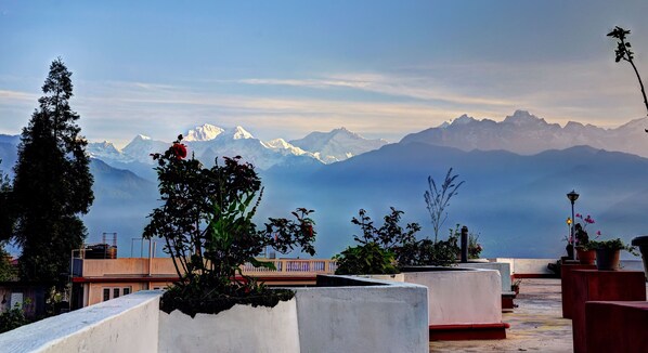 Mountain view - Summit Newa Regency (Geyzing)