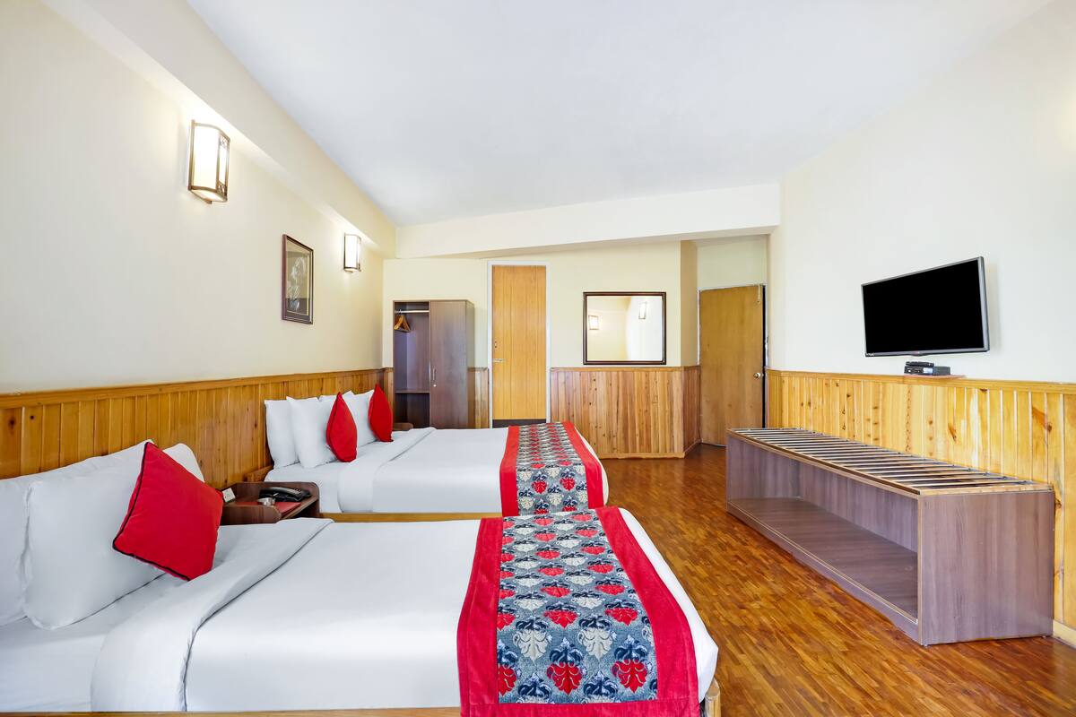 Premium Triple Room with Private Balcony