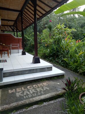 Property grounds - Karma House Ubud (Ubud)