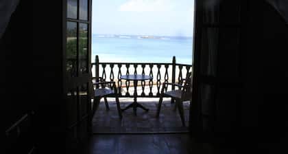Neptune Bay Hotel