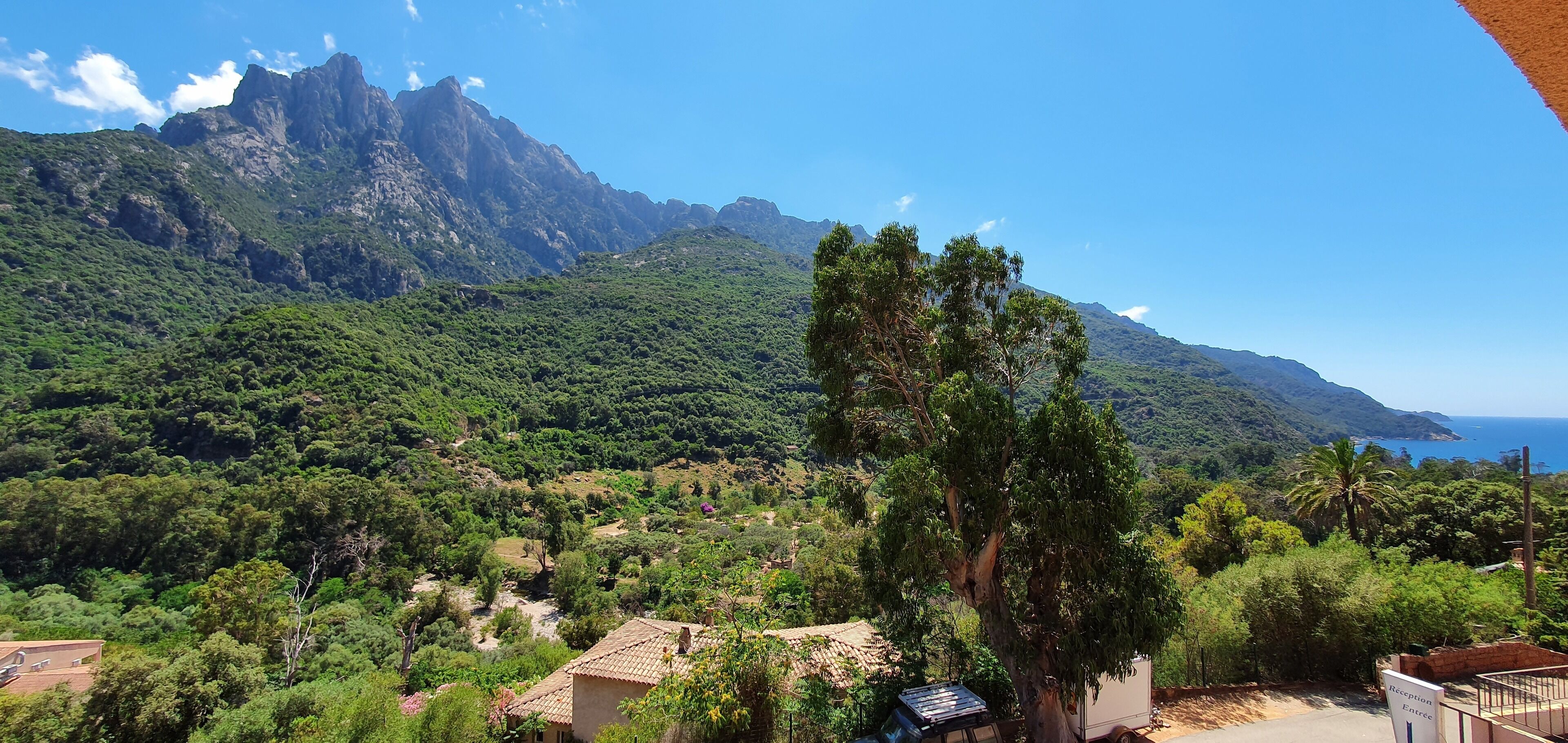 children’s play area – outdoor