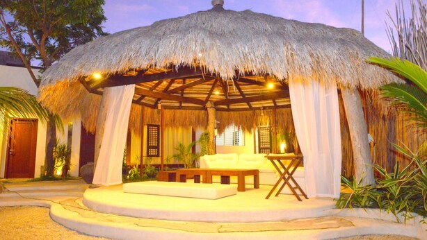 Manicures and pedicures - Urban Sands Iloilo Hotel (Iloilo)