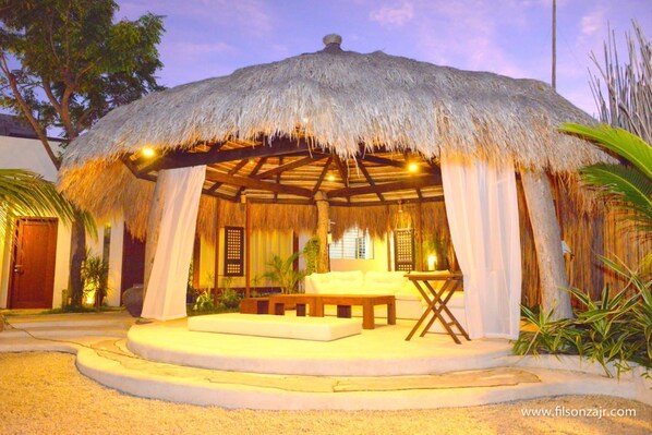 Manicures and pedicures - Urban Sands Iloilo Hotel (Iloilo)