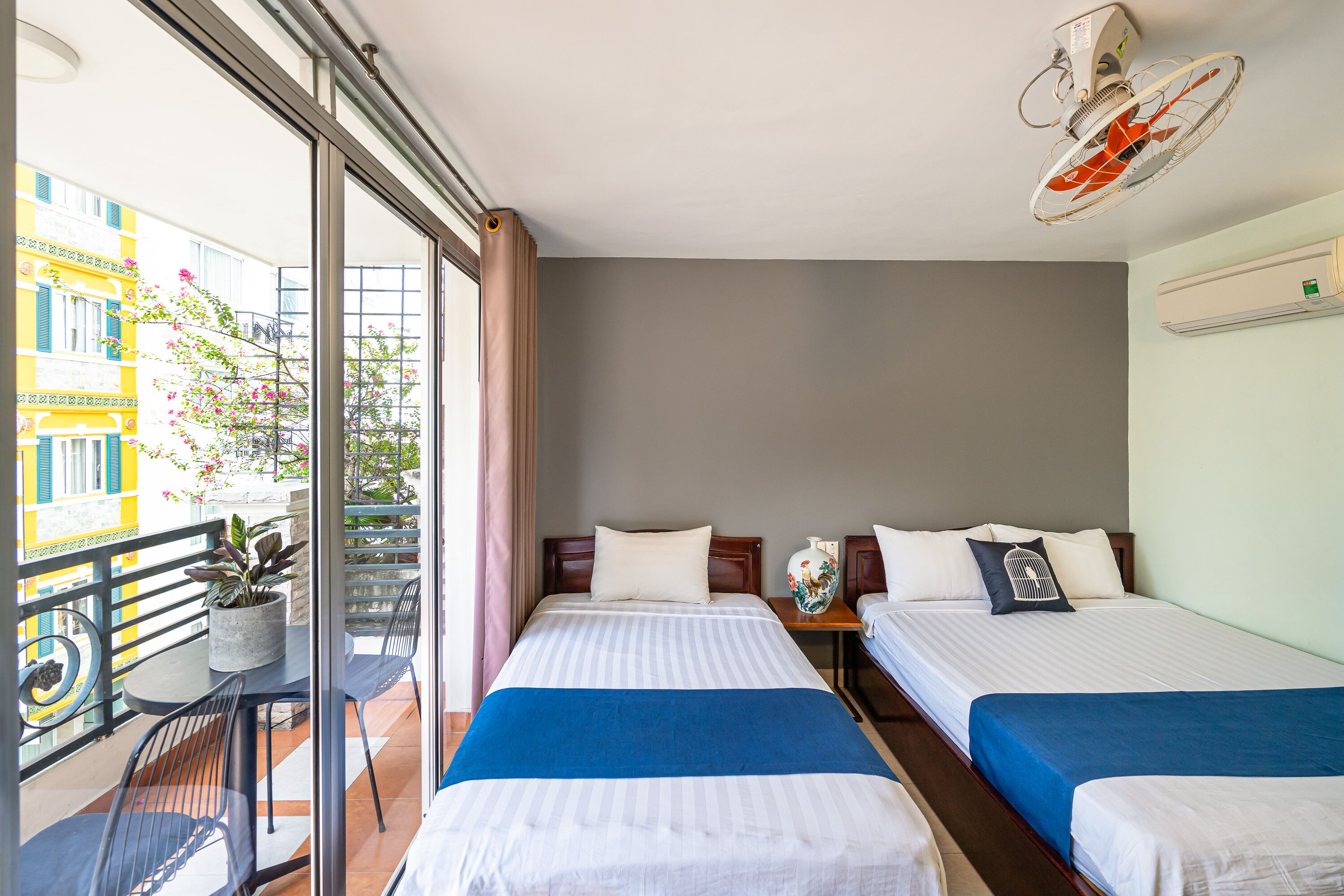 signature double or twin room, balcony | minibar, individually decorated, individually furnished, desk