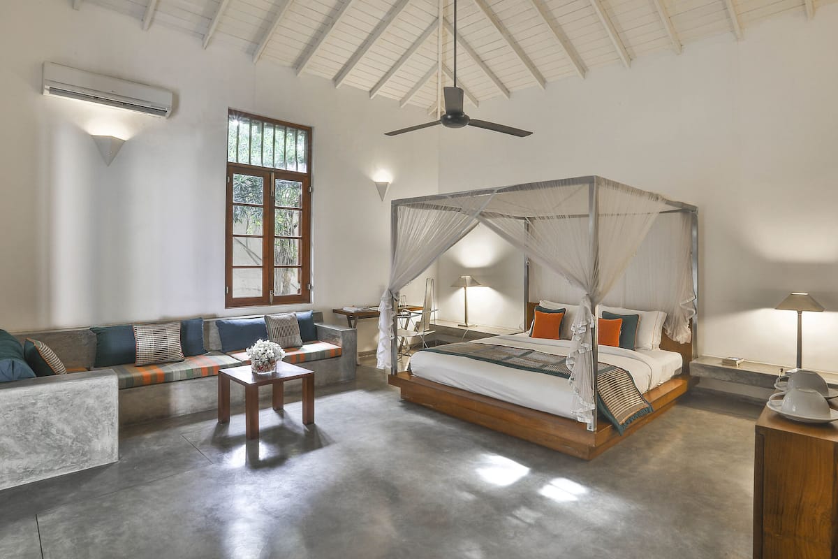 Suite, Courtyard View | 1 bedroom, Egyptian cotton sheets, premium bedding, memory foam beds