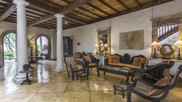 Sitteområde i lobbyen