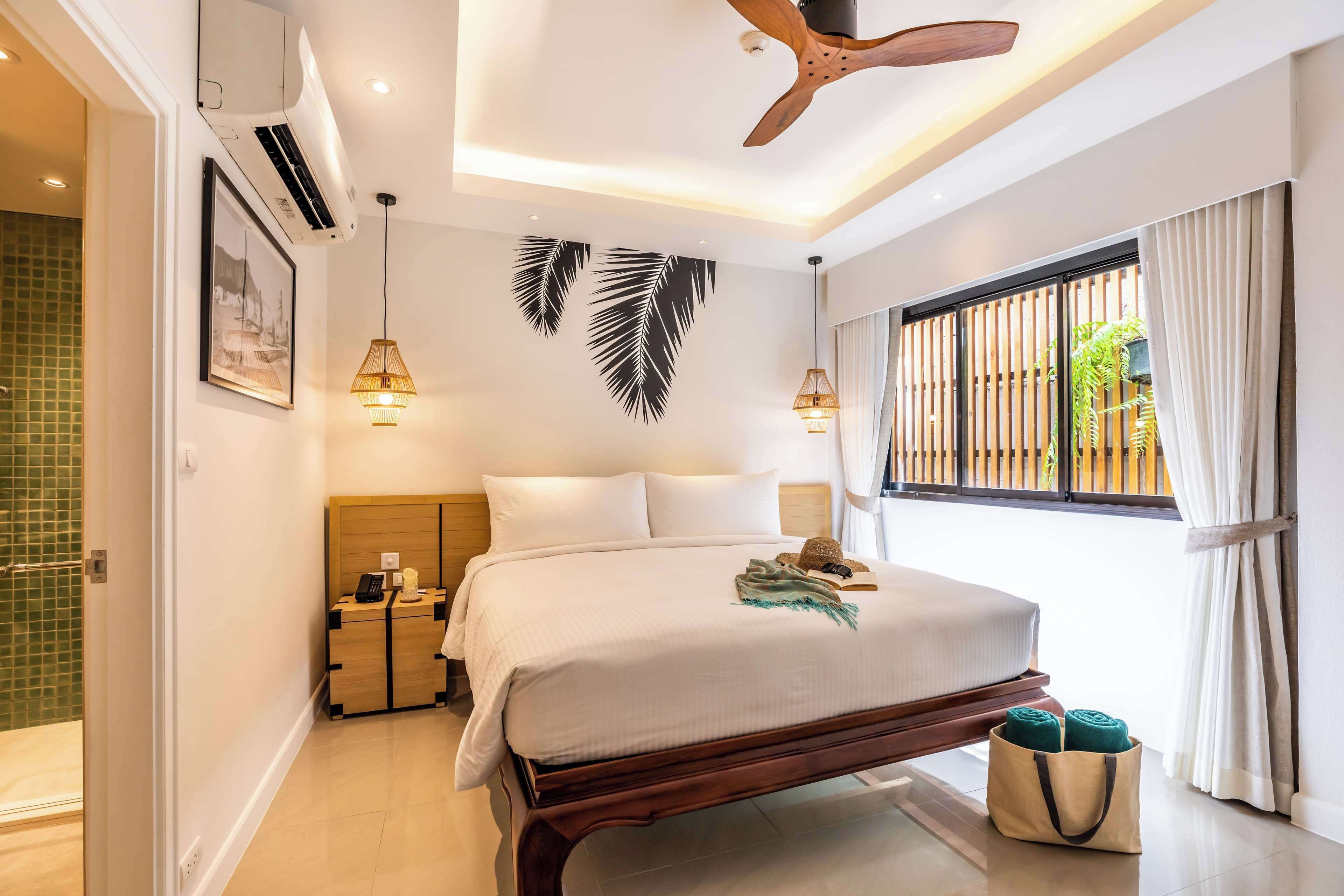 Superior Room, 1 Queen Bed