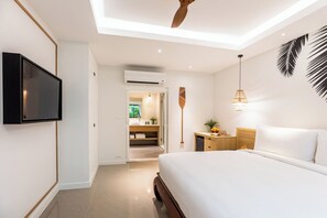 Minibar, coffres-forts dans les chambres, rideaux occultants