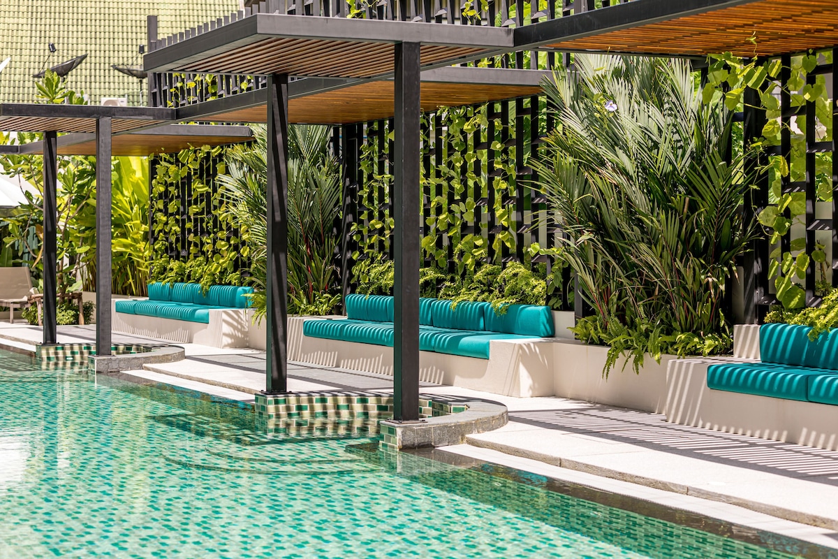 OUTRIGGER Surin Beach Resort