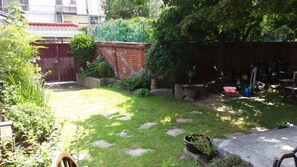 Garden - Hans House (Seoul)