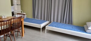 1 habitación, ropa de cama de alta calidad y muebles diferentes 