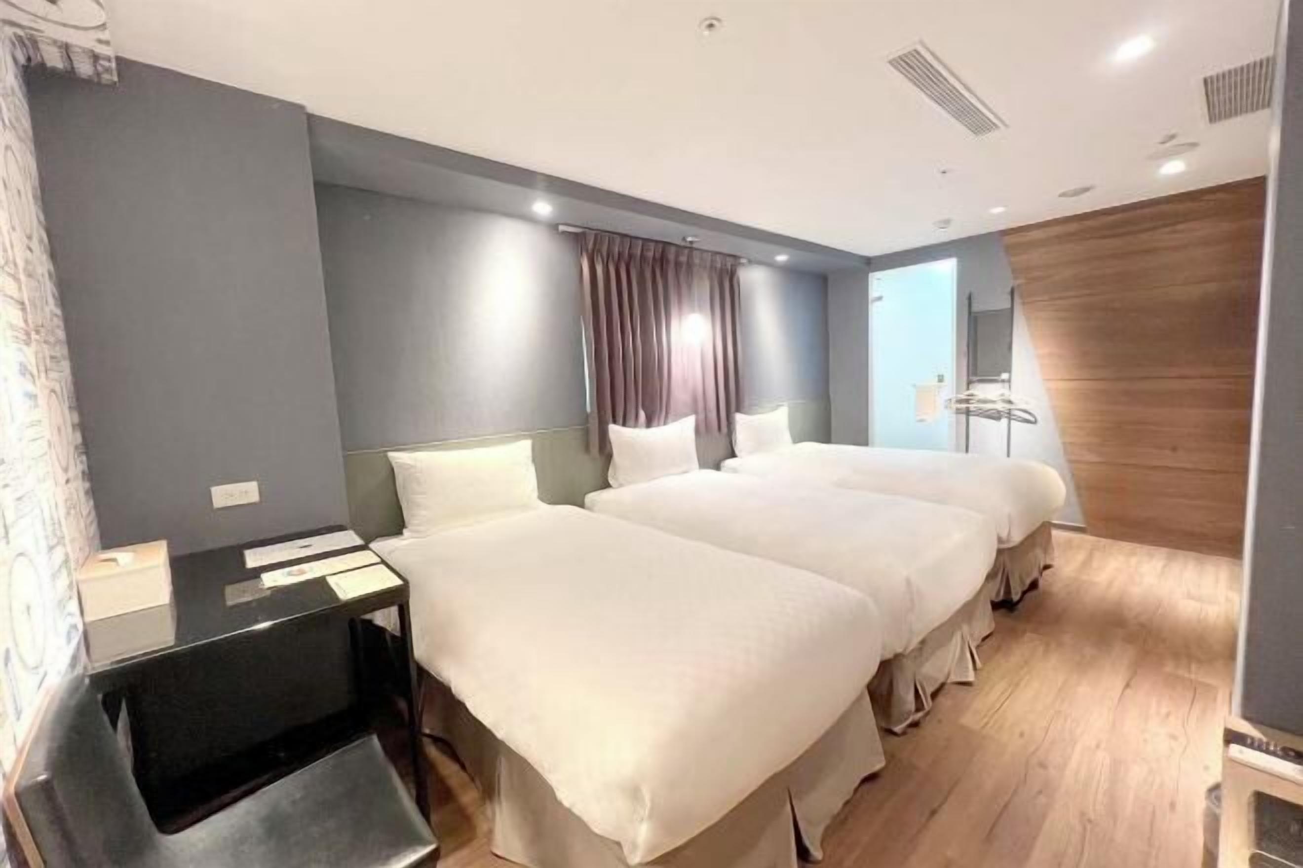 Down comforters, blackout drapes, free WiFi, bed sheets