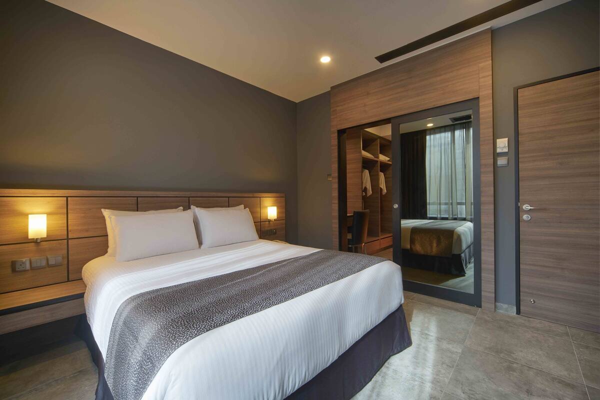 Apartment, 2 Schlafzimmer | Zimmersafe, Bügeleisen/Bügelbrett, kostenloses WLAN, Bettwäsche