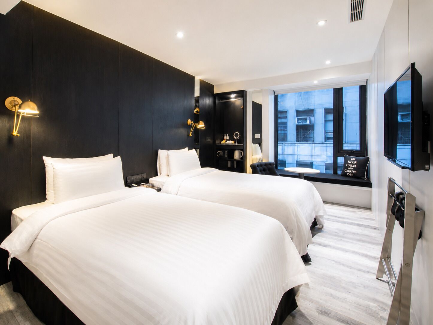 Classic Twin Room | Premium bedding, Select Comfort beds, minibar, in-room safe