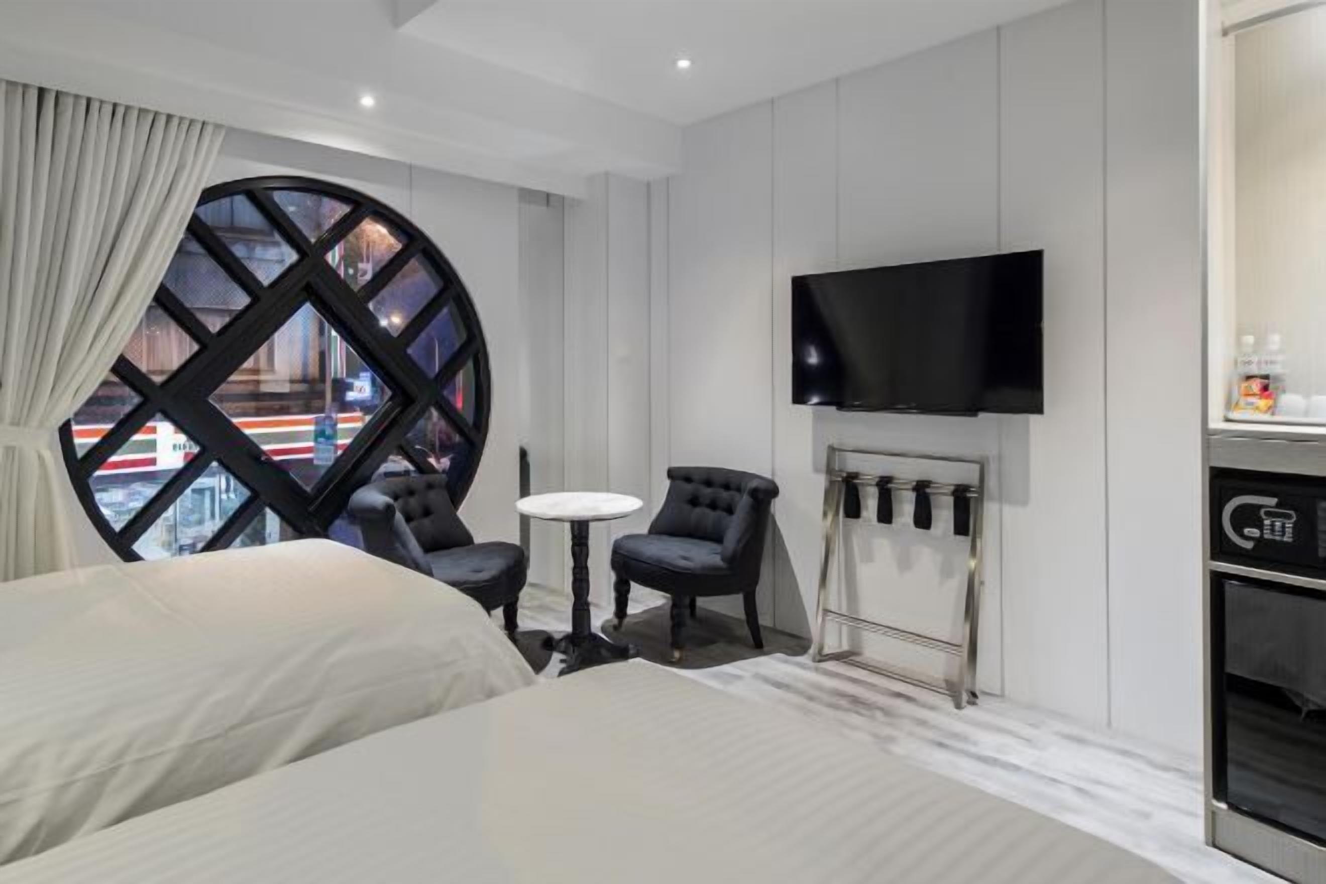 Hochwertige Bettwaren, Minibar, Zimmersafe, schallisolierte Zimmer