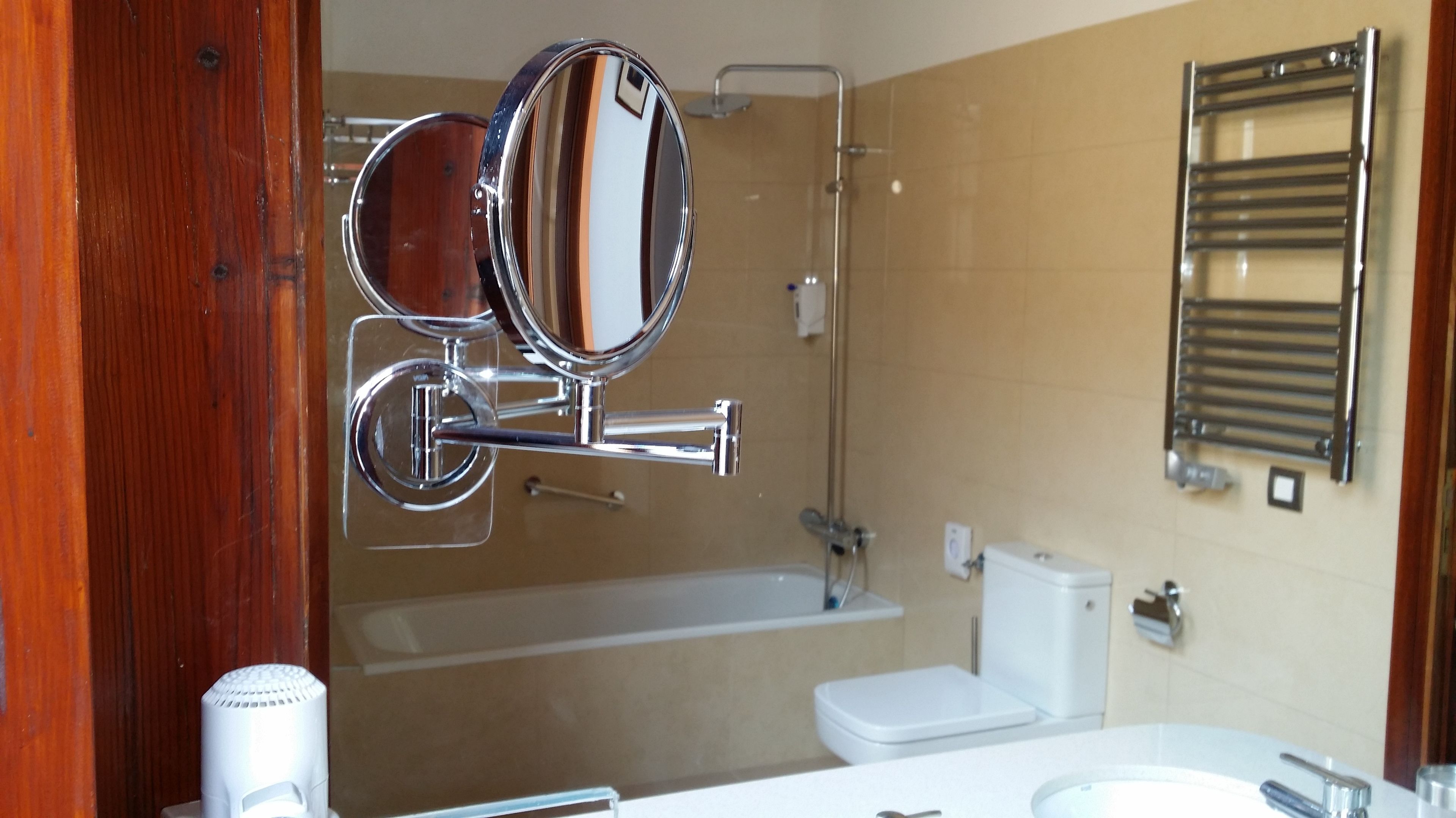 combined shower/bathtub, free toiletries, hair dryer, bathrobes