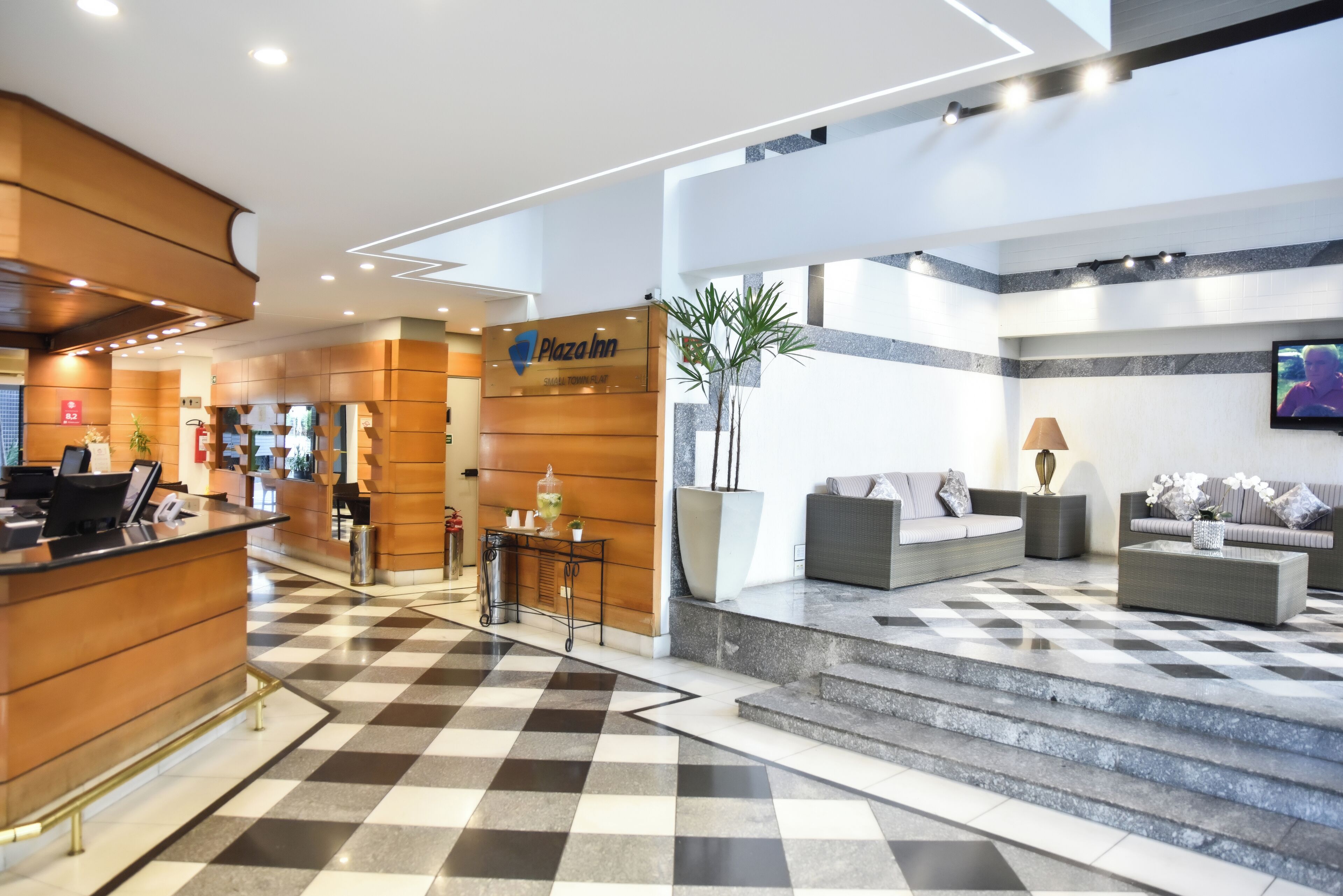 Foto - Plaza Inn Small Town Flat