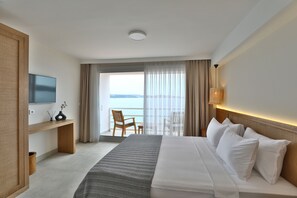 In-room safe, free WiFi, bed sheets - Lavinya Otel (Bodrum)