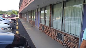 Façana frontal de l'allotjament