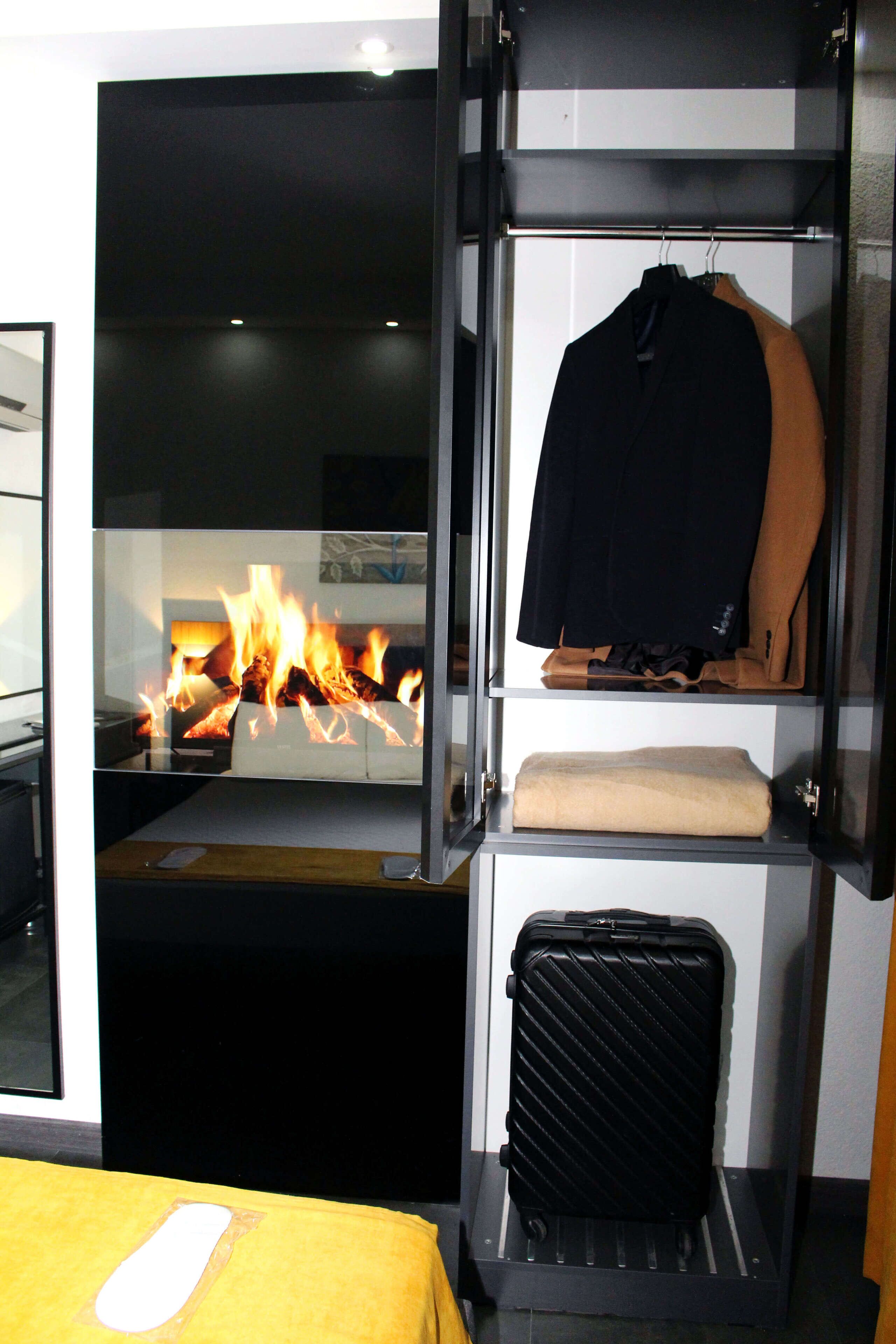 Economy Double Room | In-room safe, desk, soundproofing, free WiFi