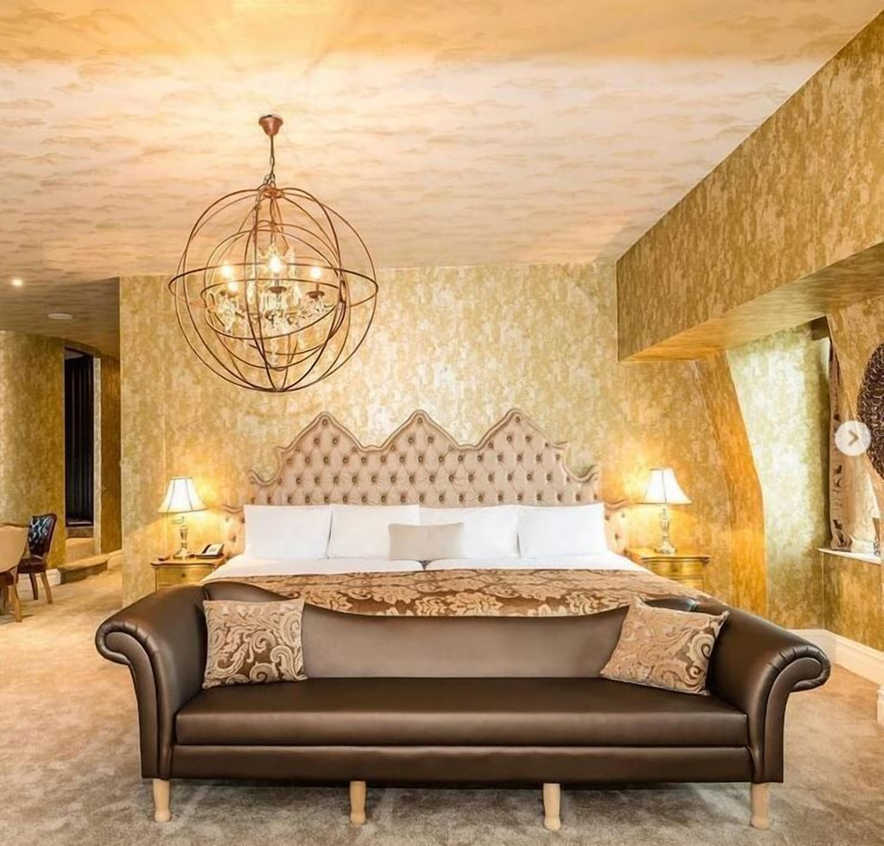 presidential room | 1 bedroom, premium bedding, in-room safe, desk