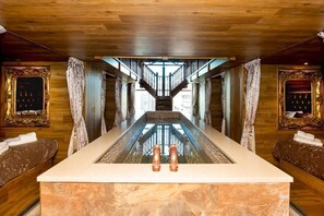 Chambre Exclusive | Literie de qualité supérieure, coffres-forts dans les chambres, bureau