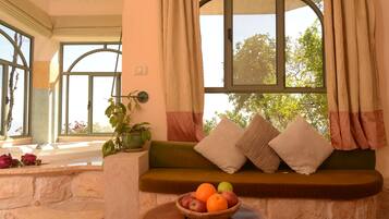 Separate bathtub and shower, jetted bath, free toiletries, bathrobes