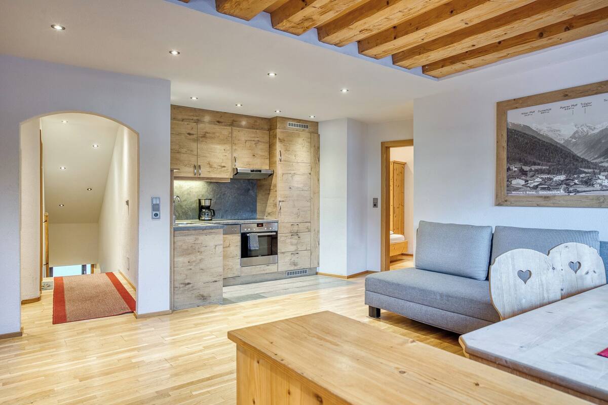 apartment, 3 bedrooms, annex building | 1 bedroom, premium bedding, in-room safe, desk